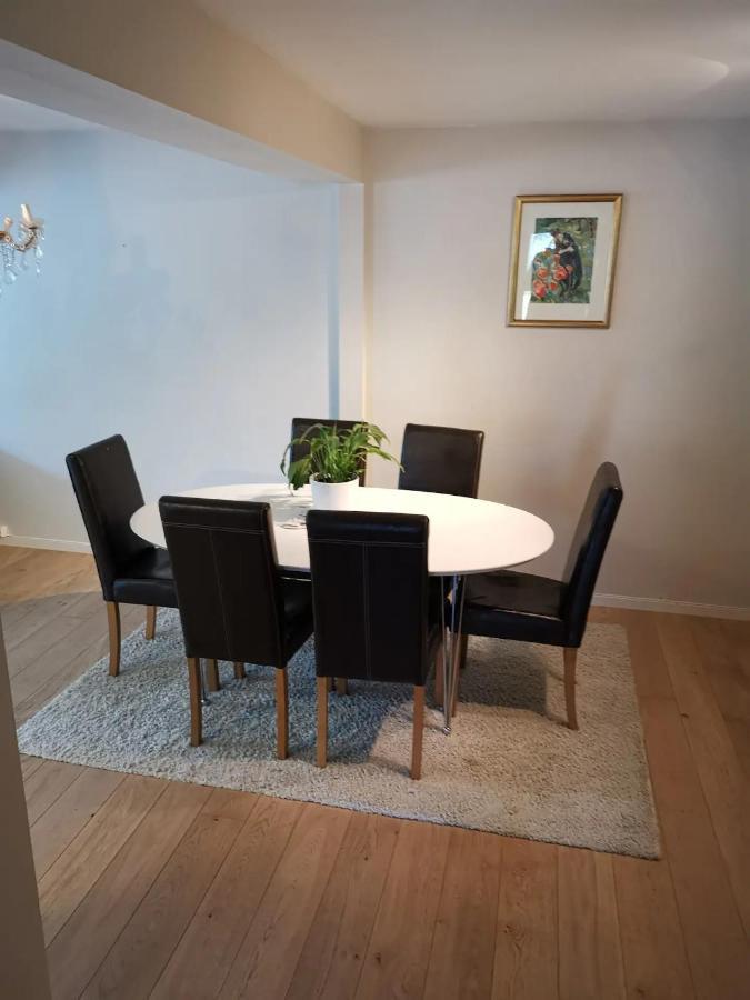 Big, Spacious Apartment With Free Parking Tromsø Exteriör bild